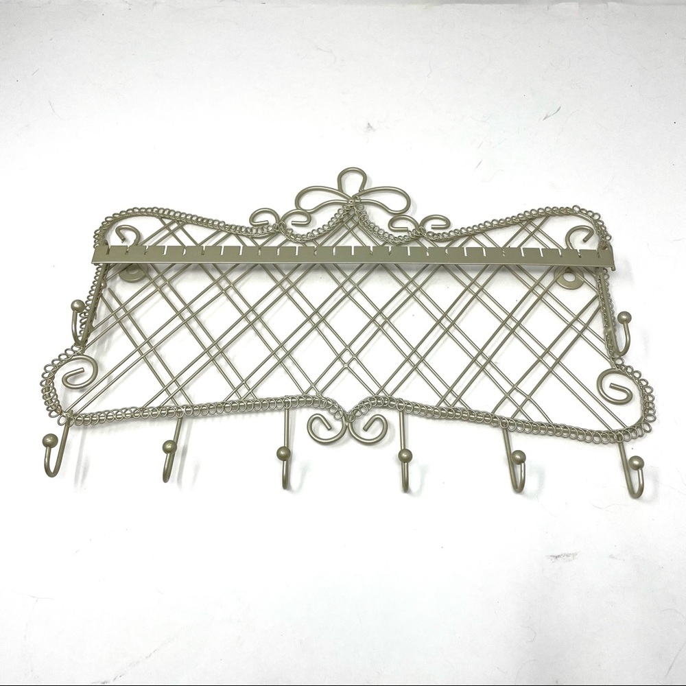 Jewelry holder, metal, silver tone, NWOT - Picture 4 of 6